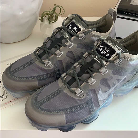 New Nike Air Vapormax premium grey - Picture 5 of 11